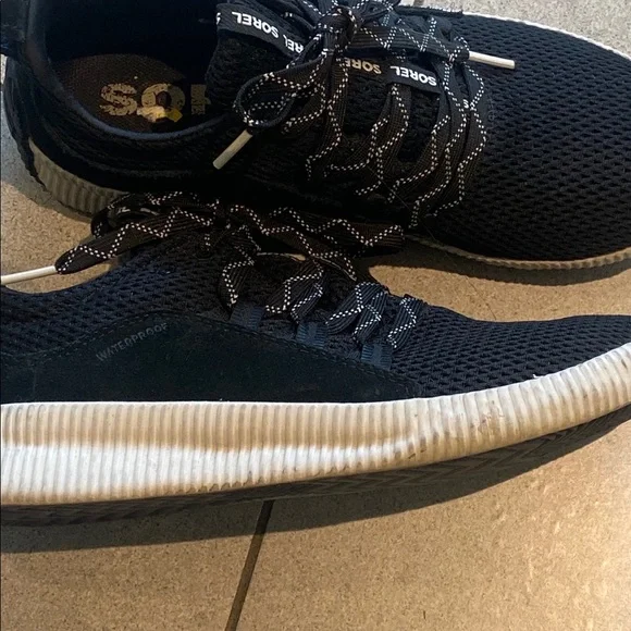 SOREL BLACK WHITE HAND-CRAFTED Sneakers GORG LUX